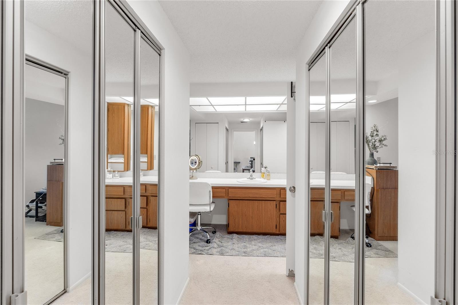 7218 CLOISTER DR #7218