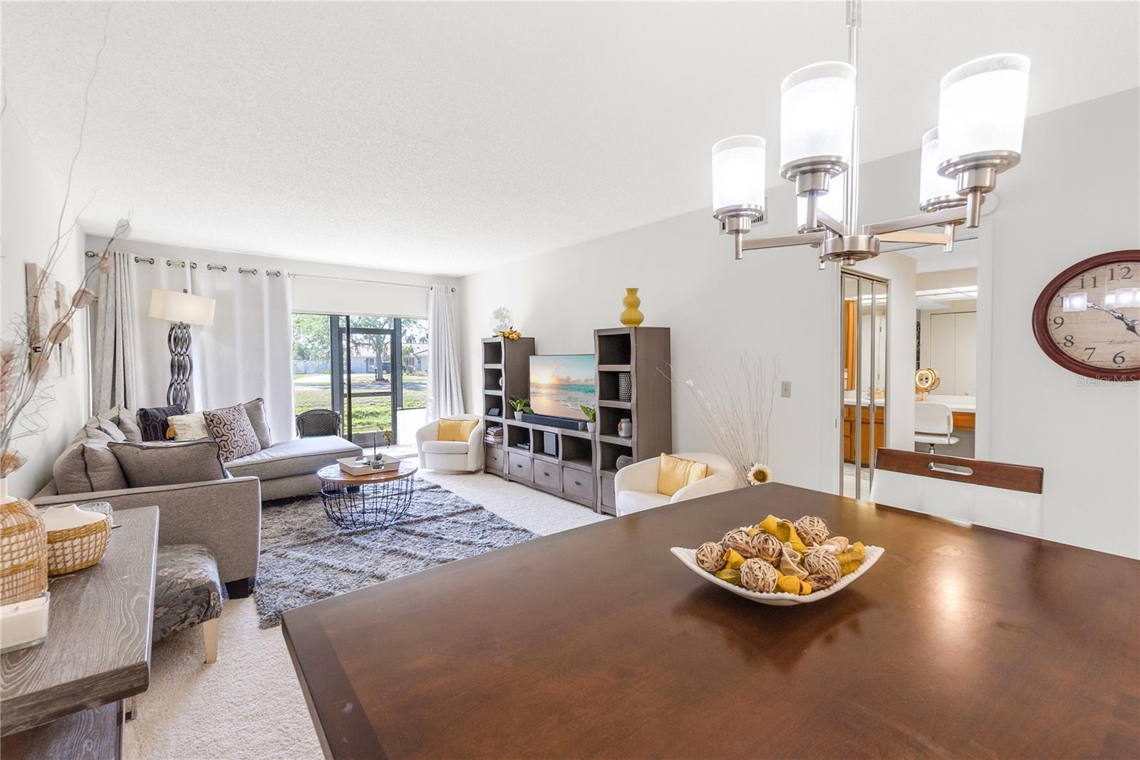 7218 CLOISTER DR #7218