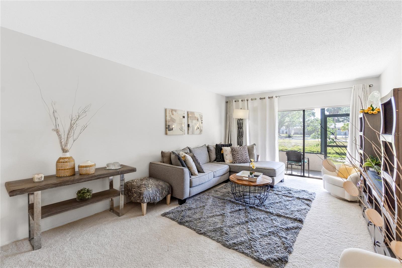 7218 CLOISTER DR #7218