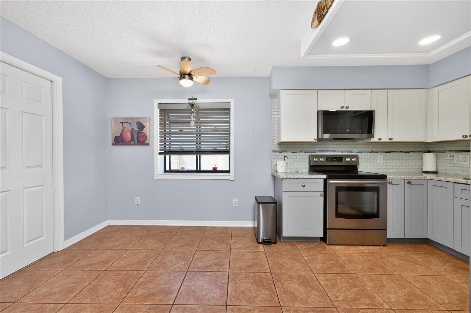 9340 SAINT CATHERINE AVE