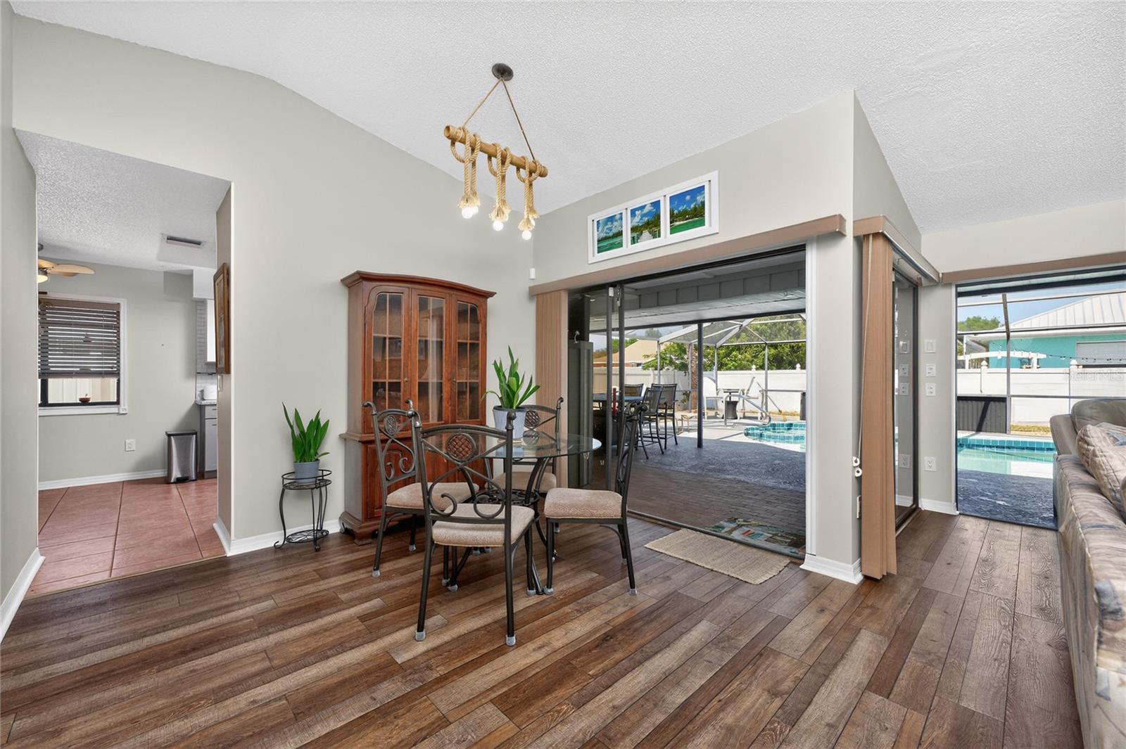 9340 SAINT CATHERINE AVE