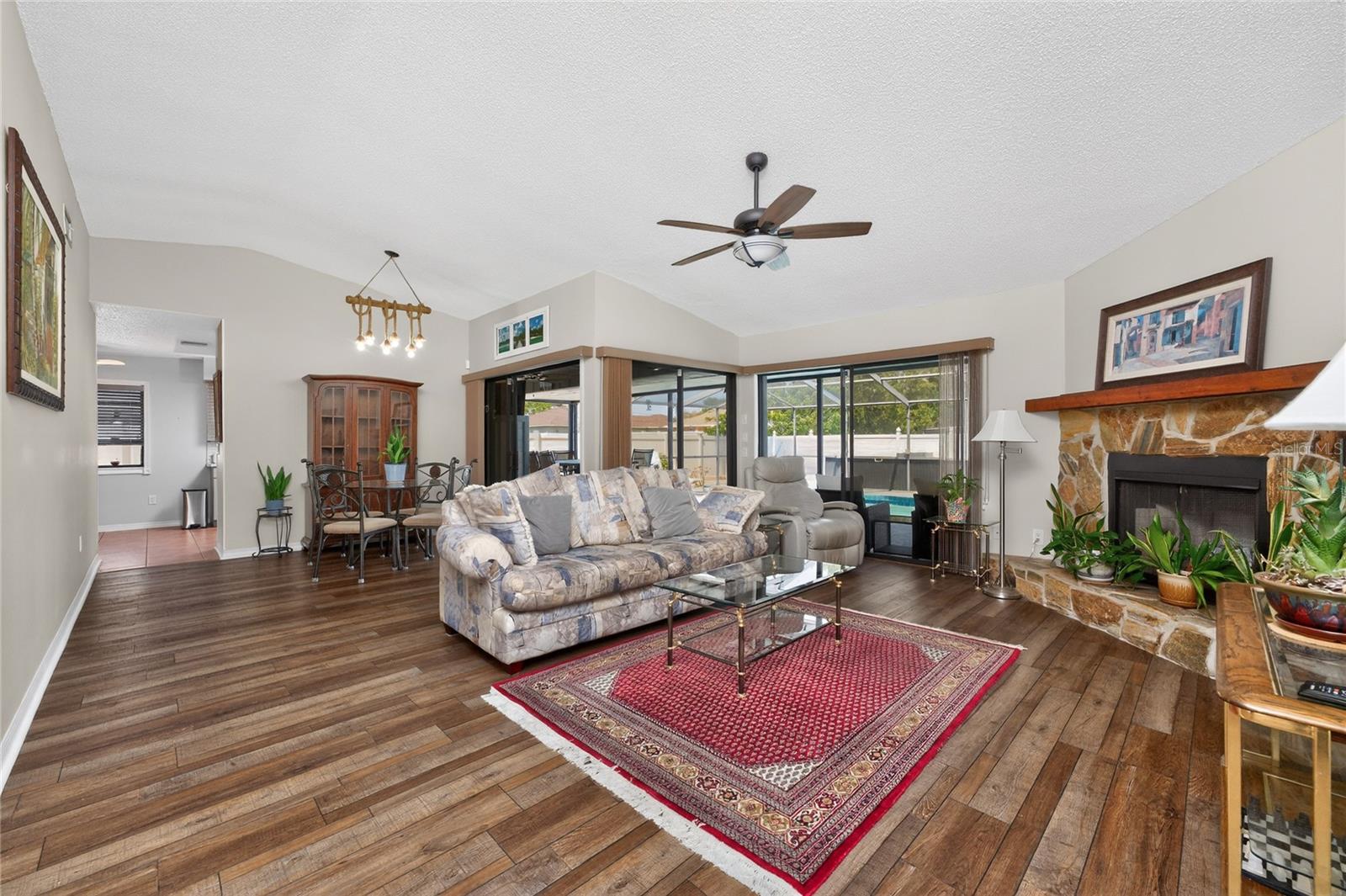 9340 SAINT CATHERINE AVE