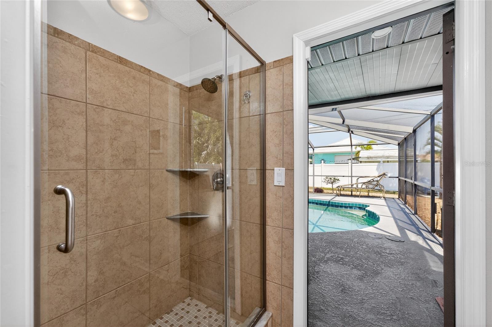 9340 SAINT CATHERINE AVE