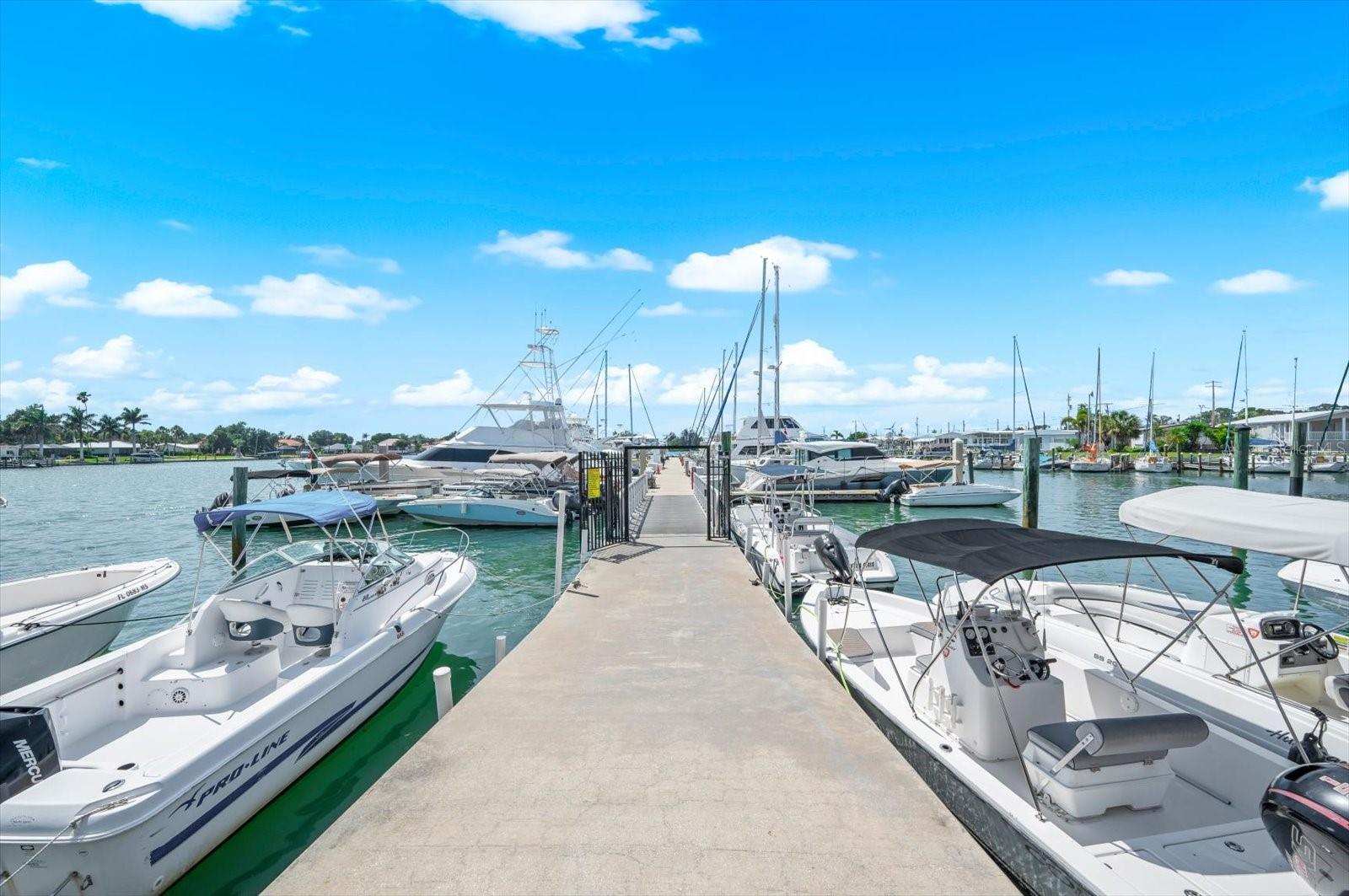 507 TAMIAMI TRL N #602