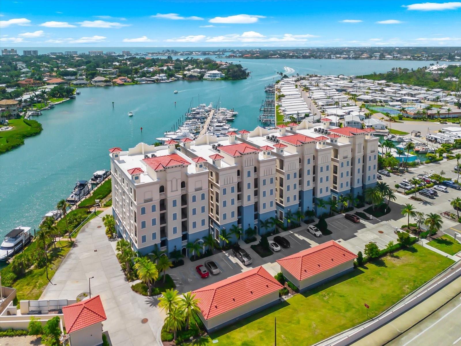 507 TAMIAMI TRL N #602