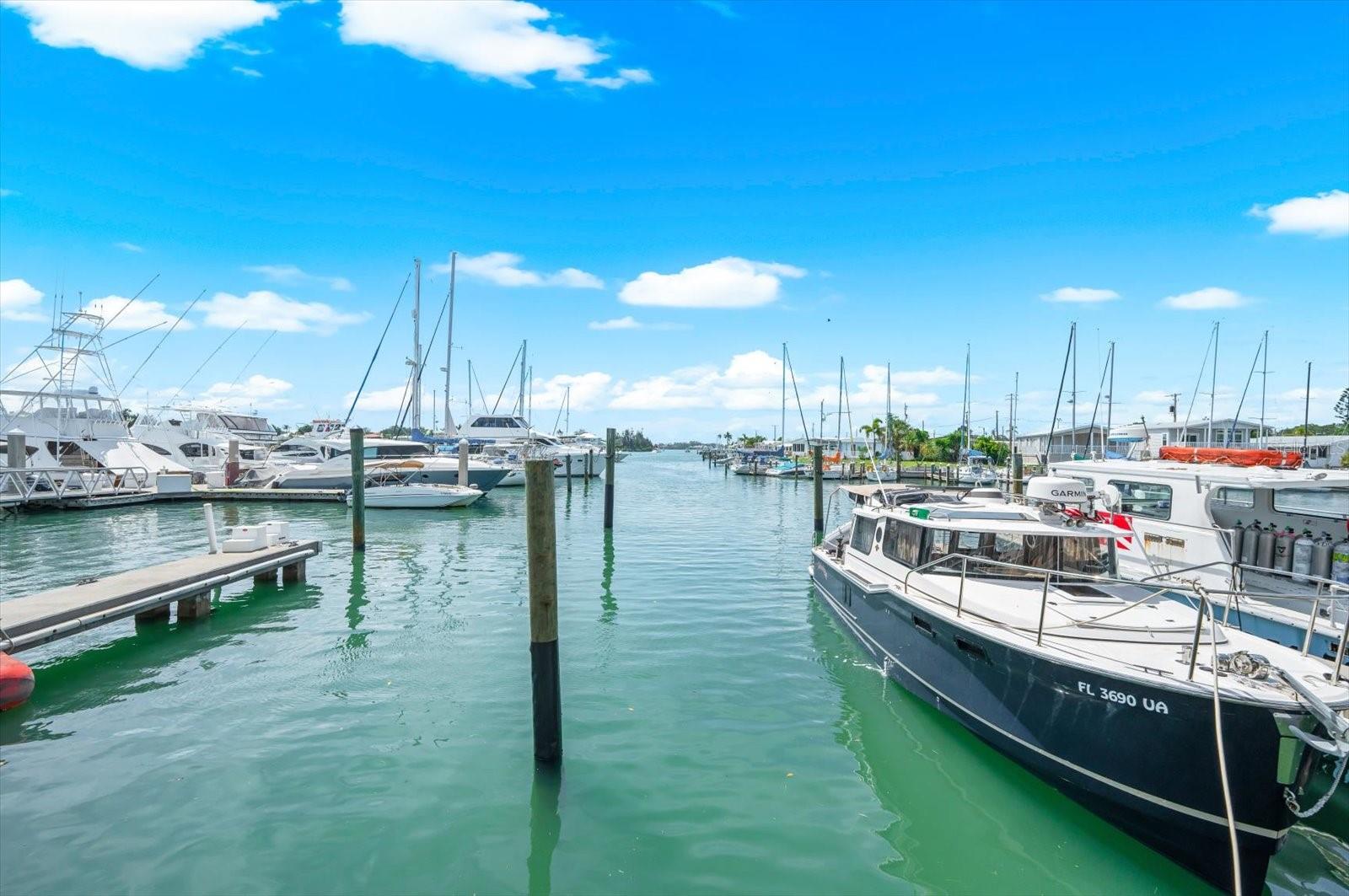 507 TAMIAMI TRL N #602
