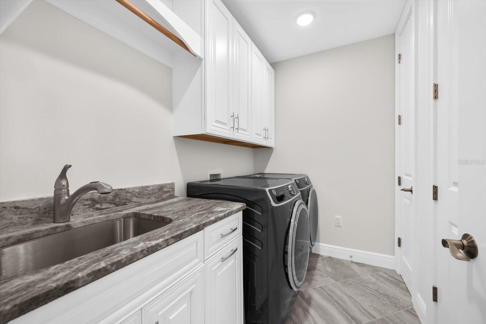 507 TAMIAMI TRL N #602