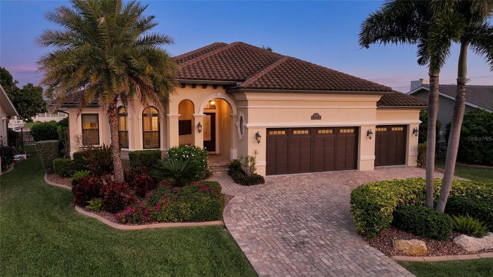 849 NAPOLI LN