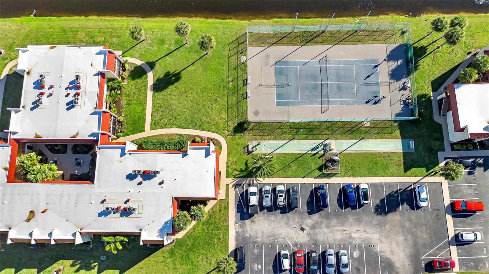 72 BOUNDARY BLVD #229