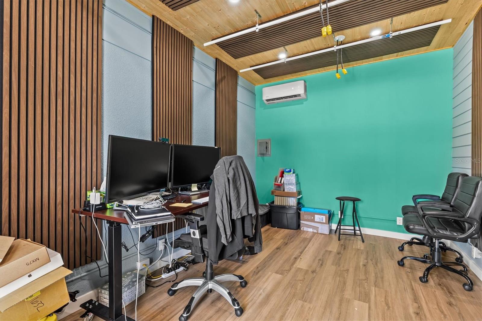 1859 FISH HATCHERY CT