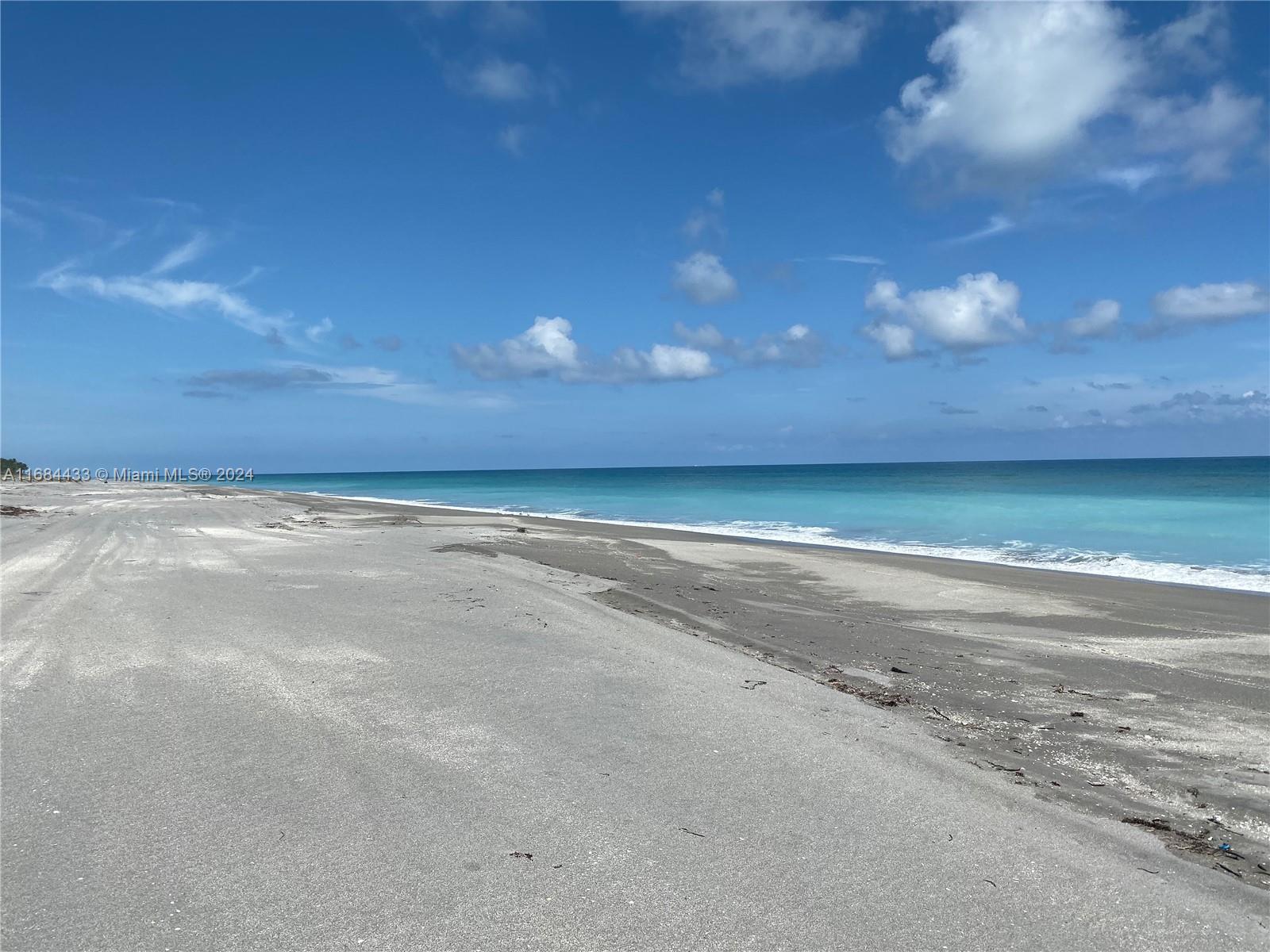 320 S Beach Rd
