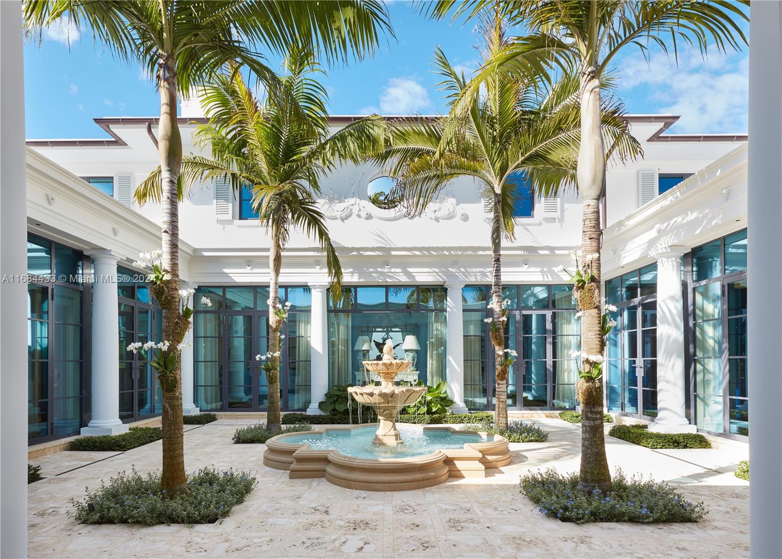 320 S Beach Rd