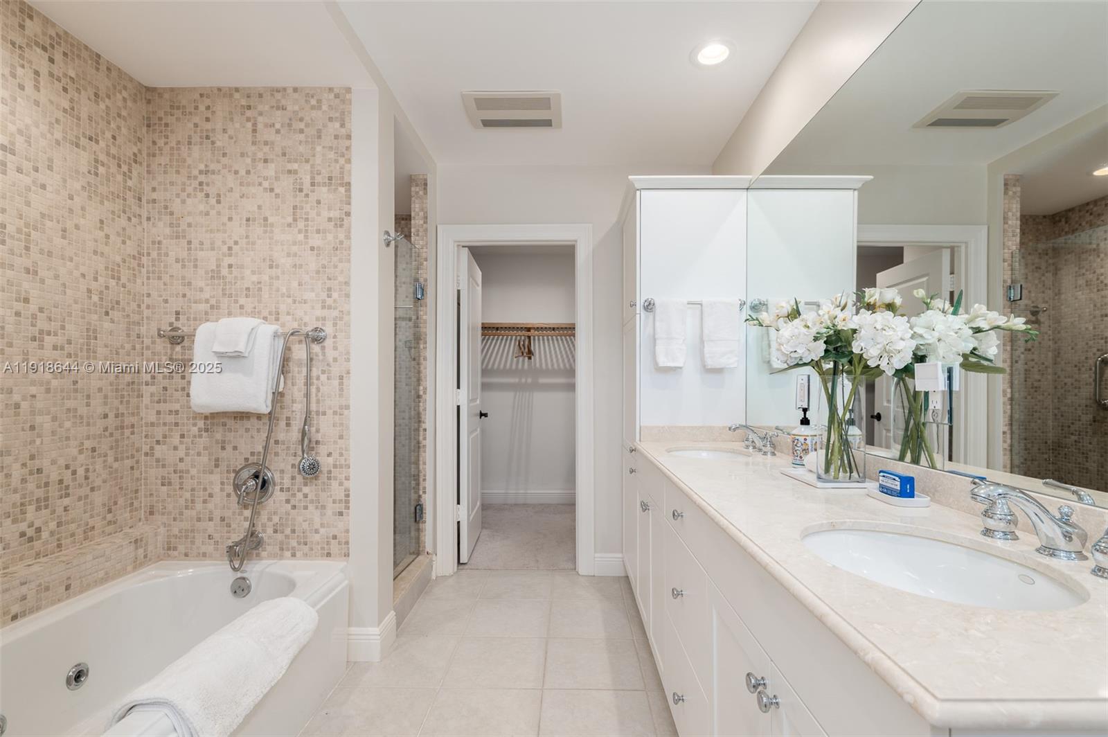 11609 SE Florida Ave