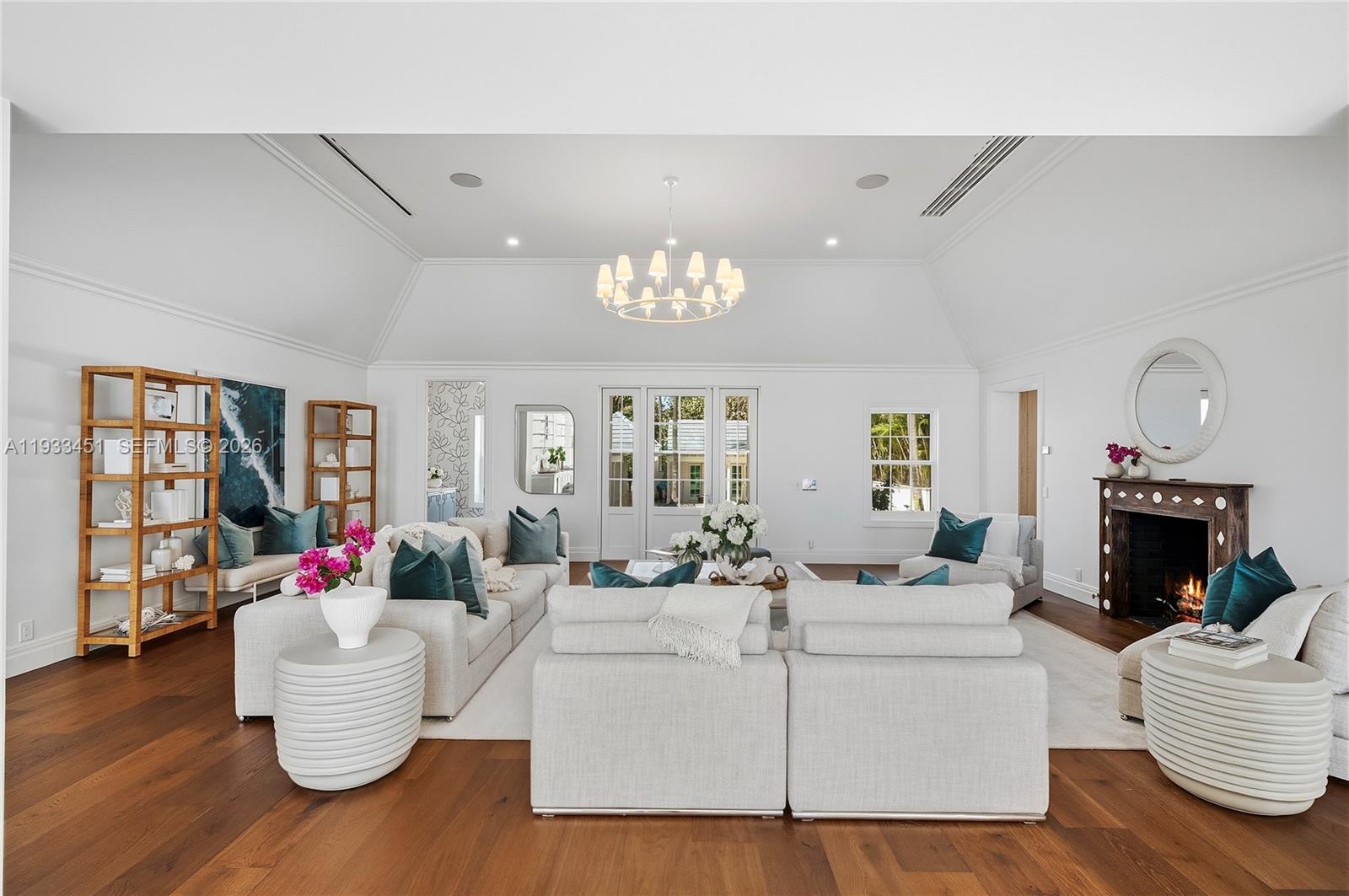 43 N Beach Rd