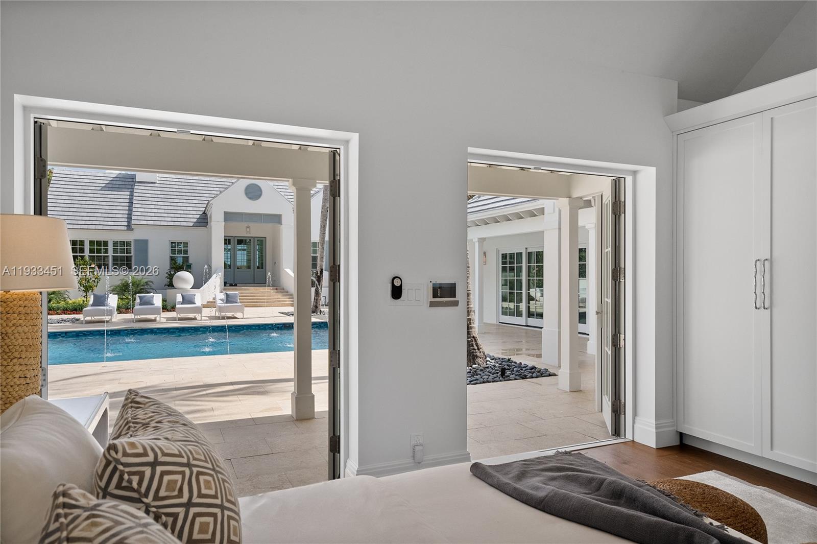 43 N Beach Rd