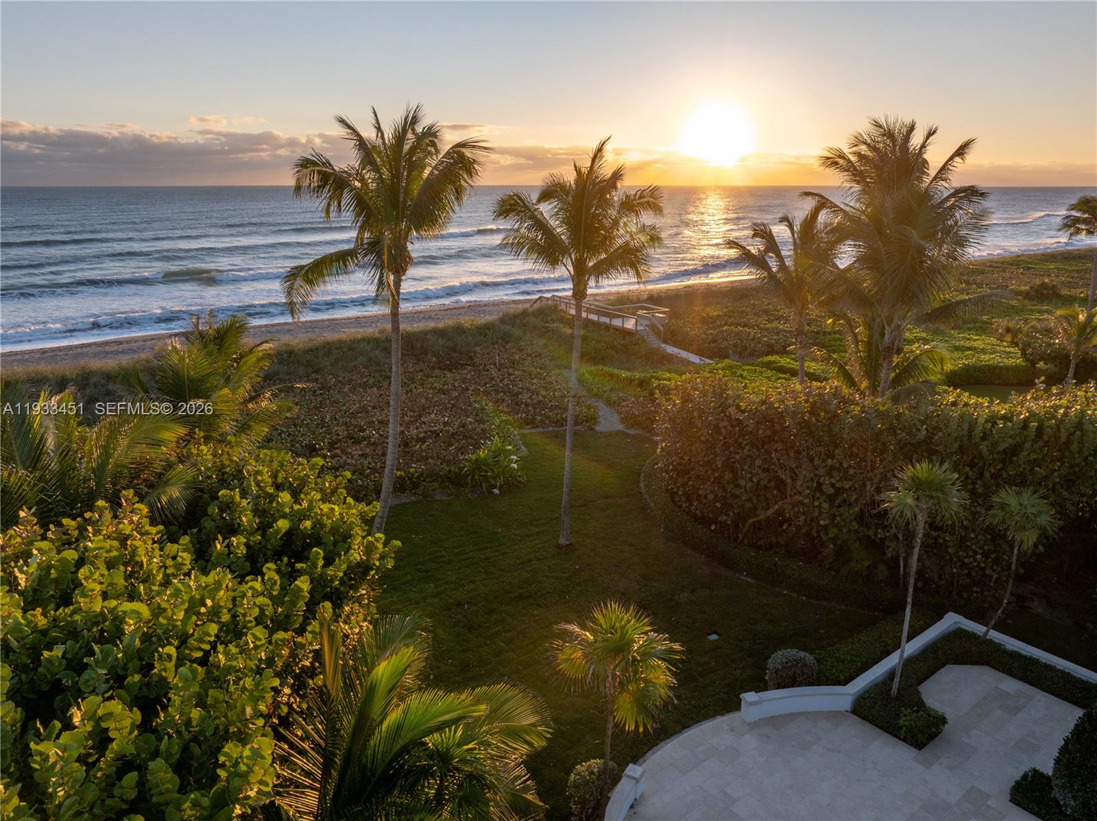 43 N Beach Rd