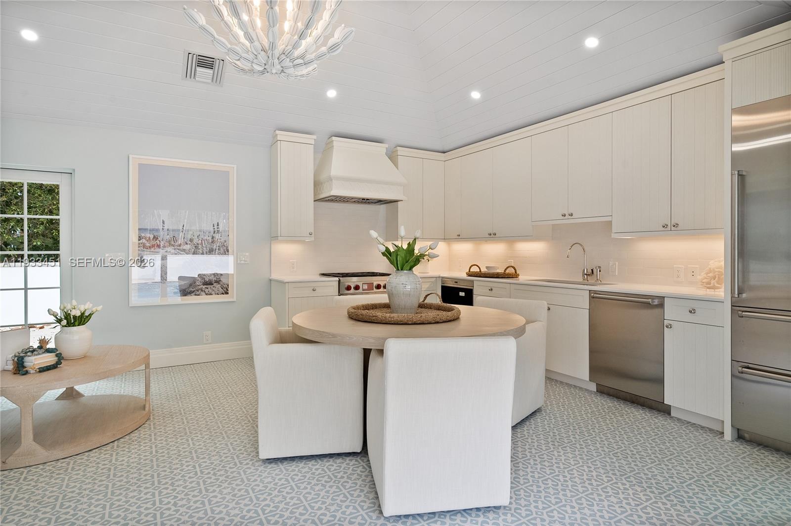 43 N Beach Rd