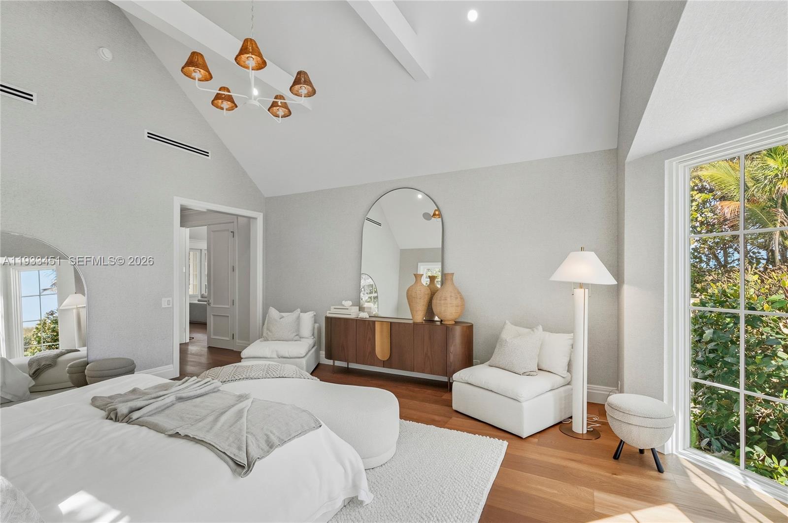 43 N Beach Rd