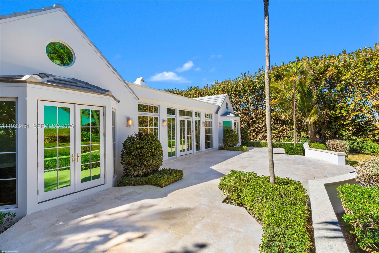 43 N Beach Rd