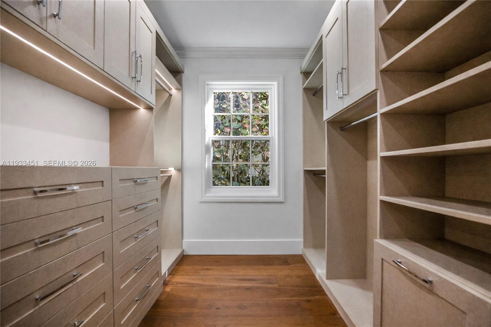 43 N Beach Rd