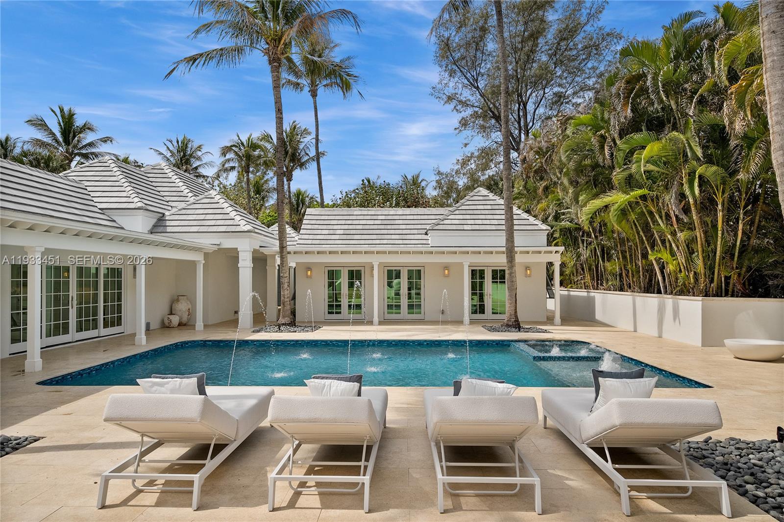 43 N Beach Rd