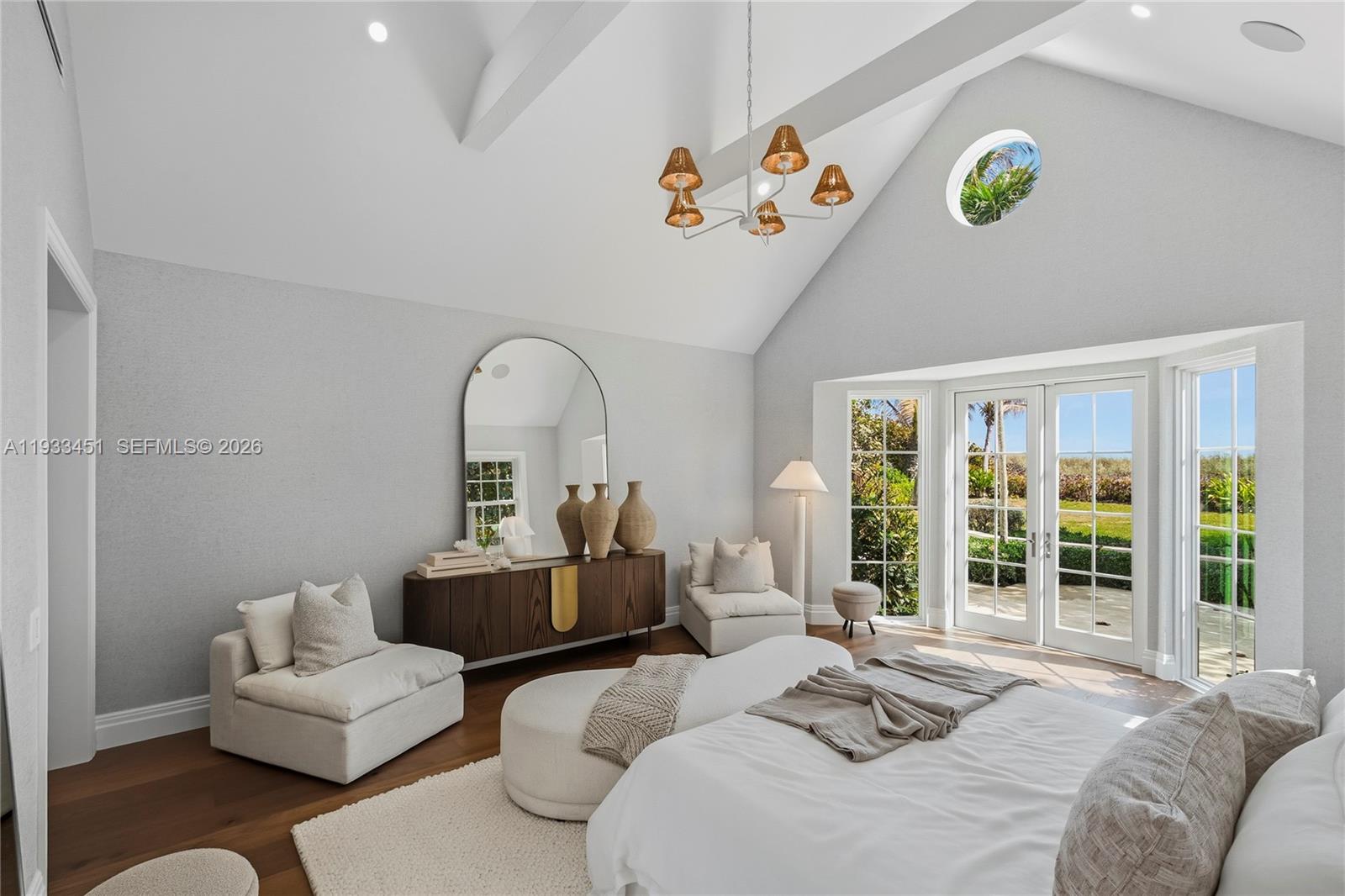 43 N Beach Rd