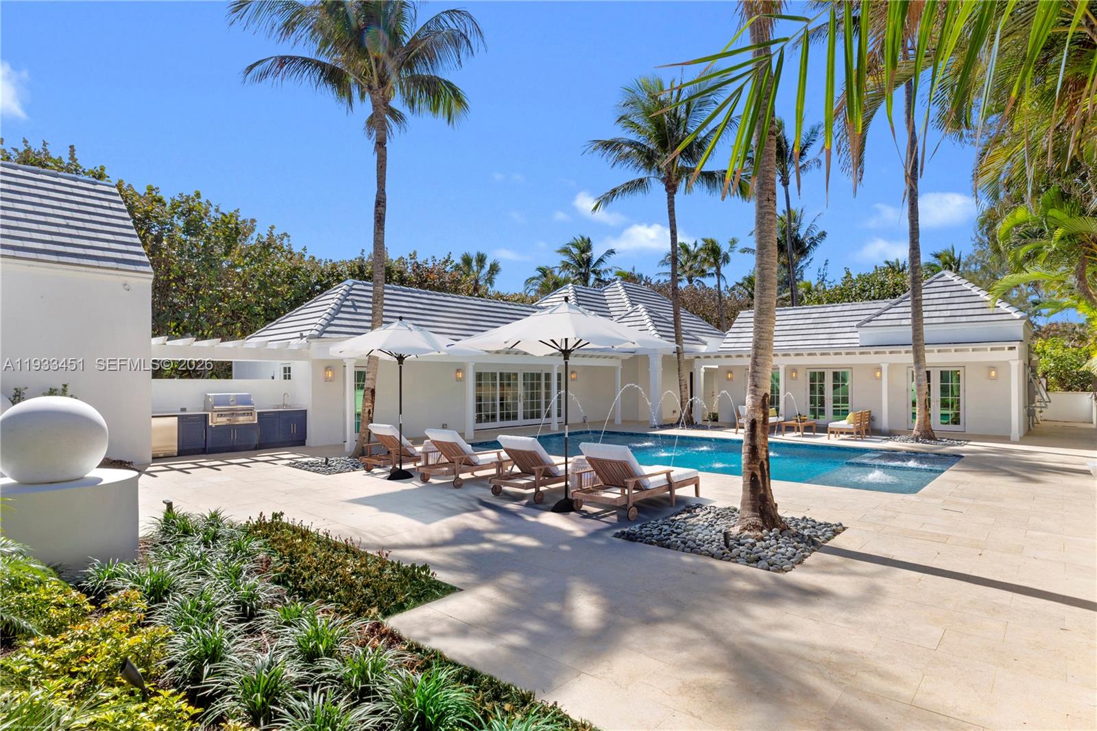 43 N Beach Rd