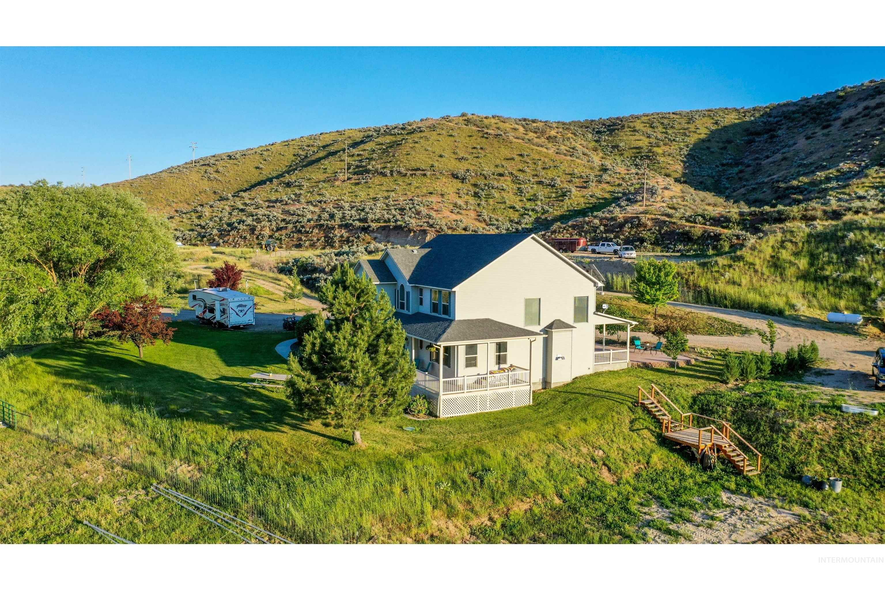 7055 Horse Haven Lane