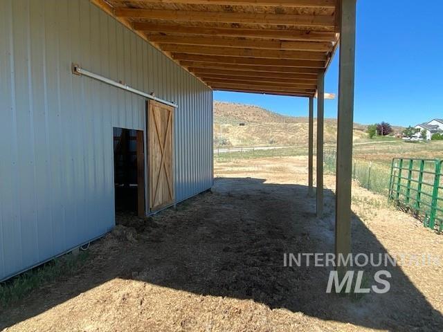 7055 Horse Haven Lane