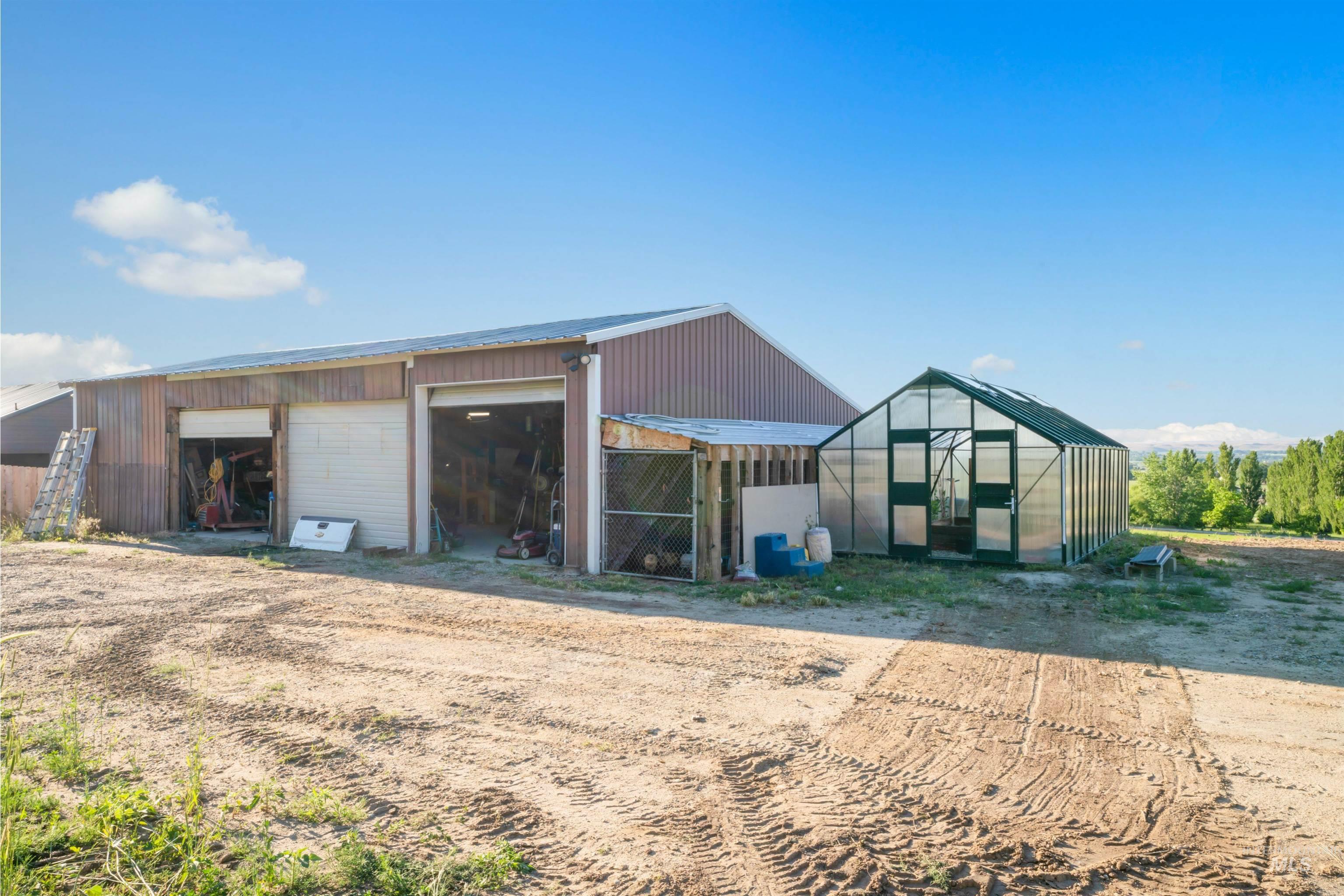 7055 Horse Haven Lane