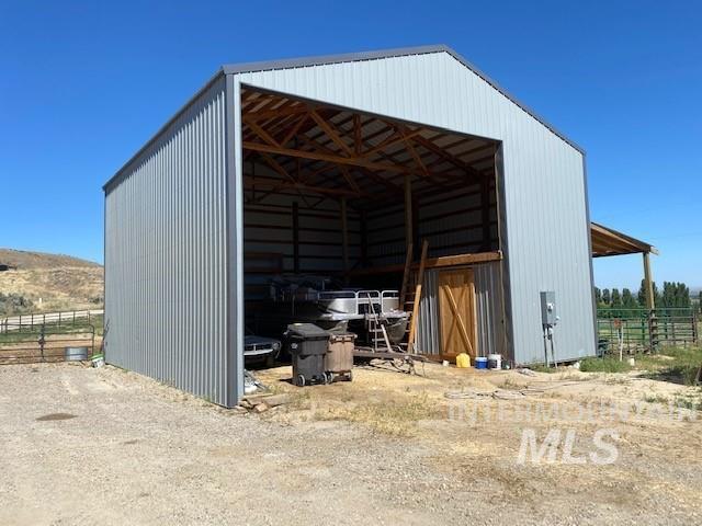 7055 Horse Haven Lane