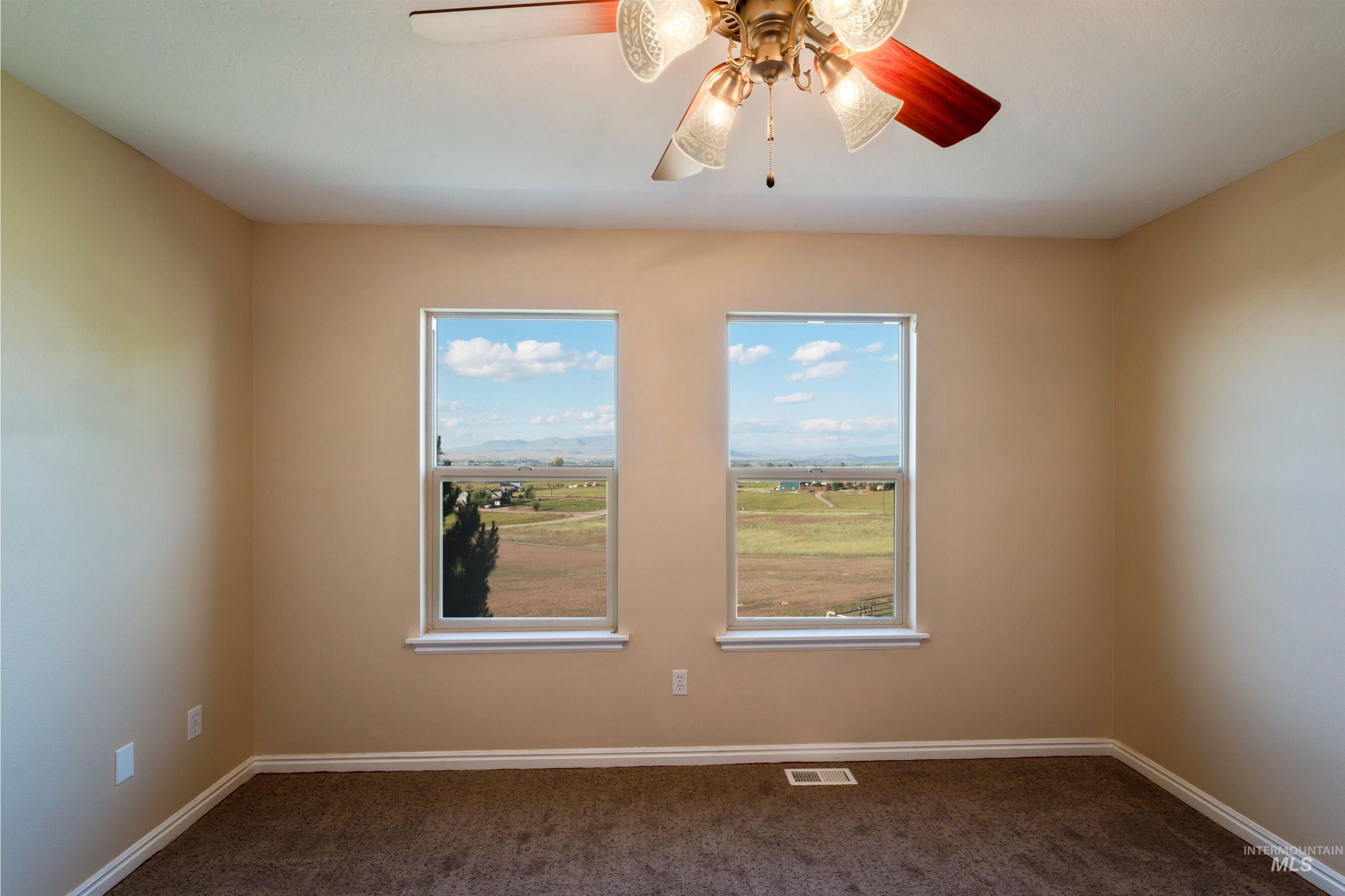 7055 Horse Haven Lane