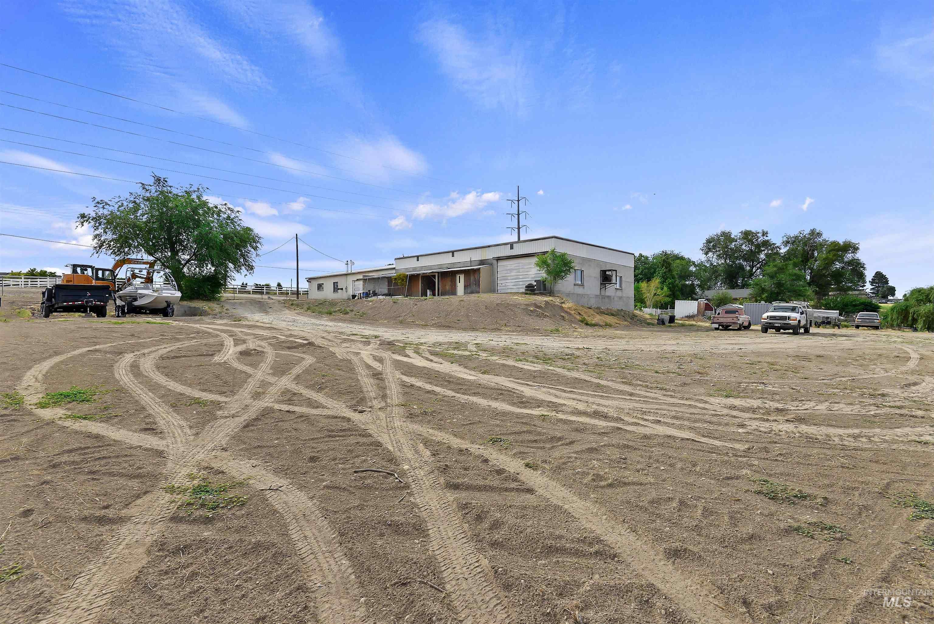 22553 Old Highway 30