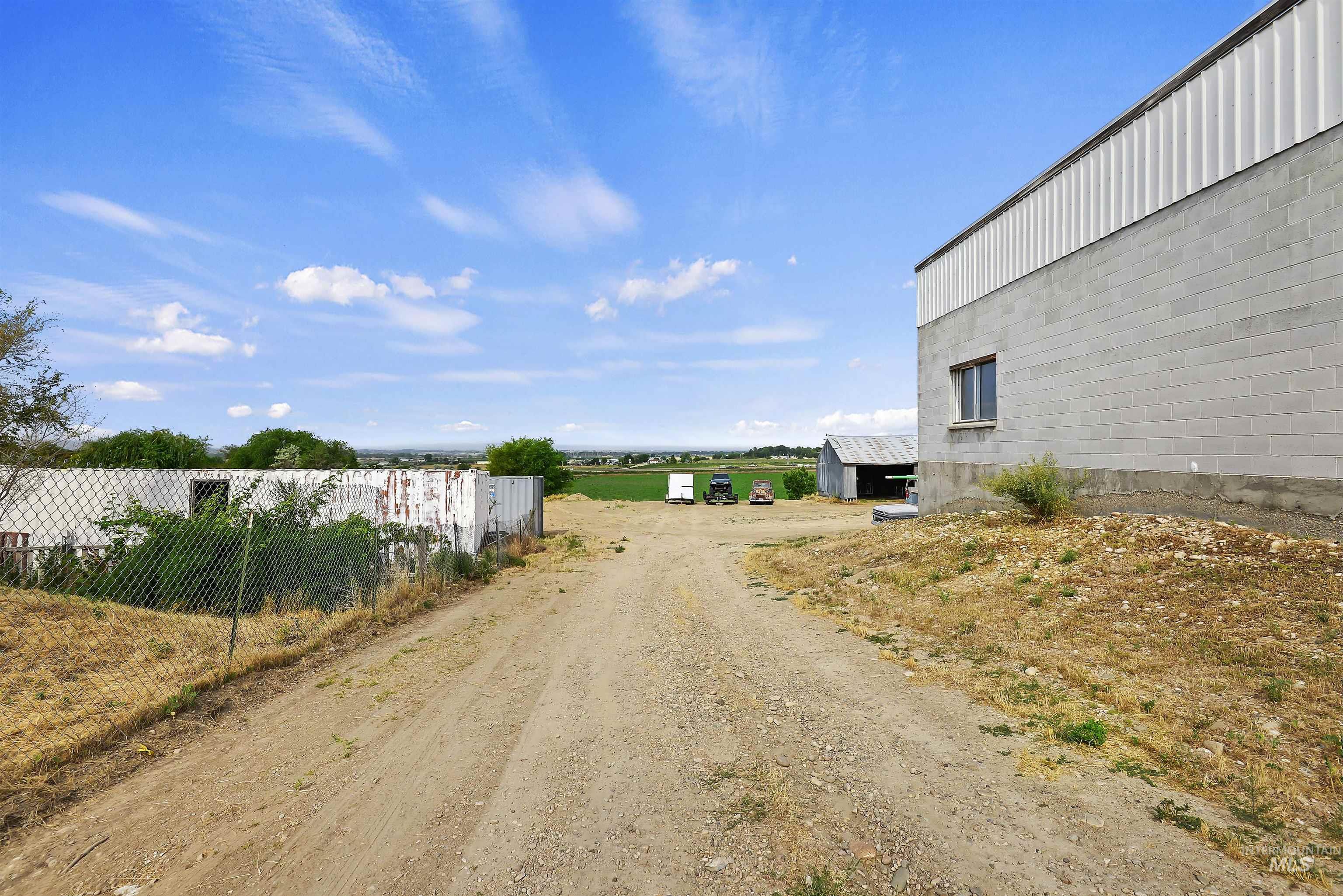 22553 Old Highway 30