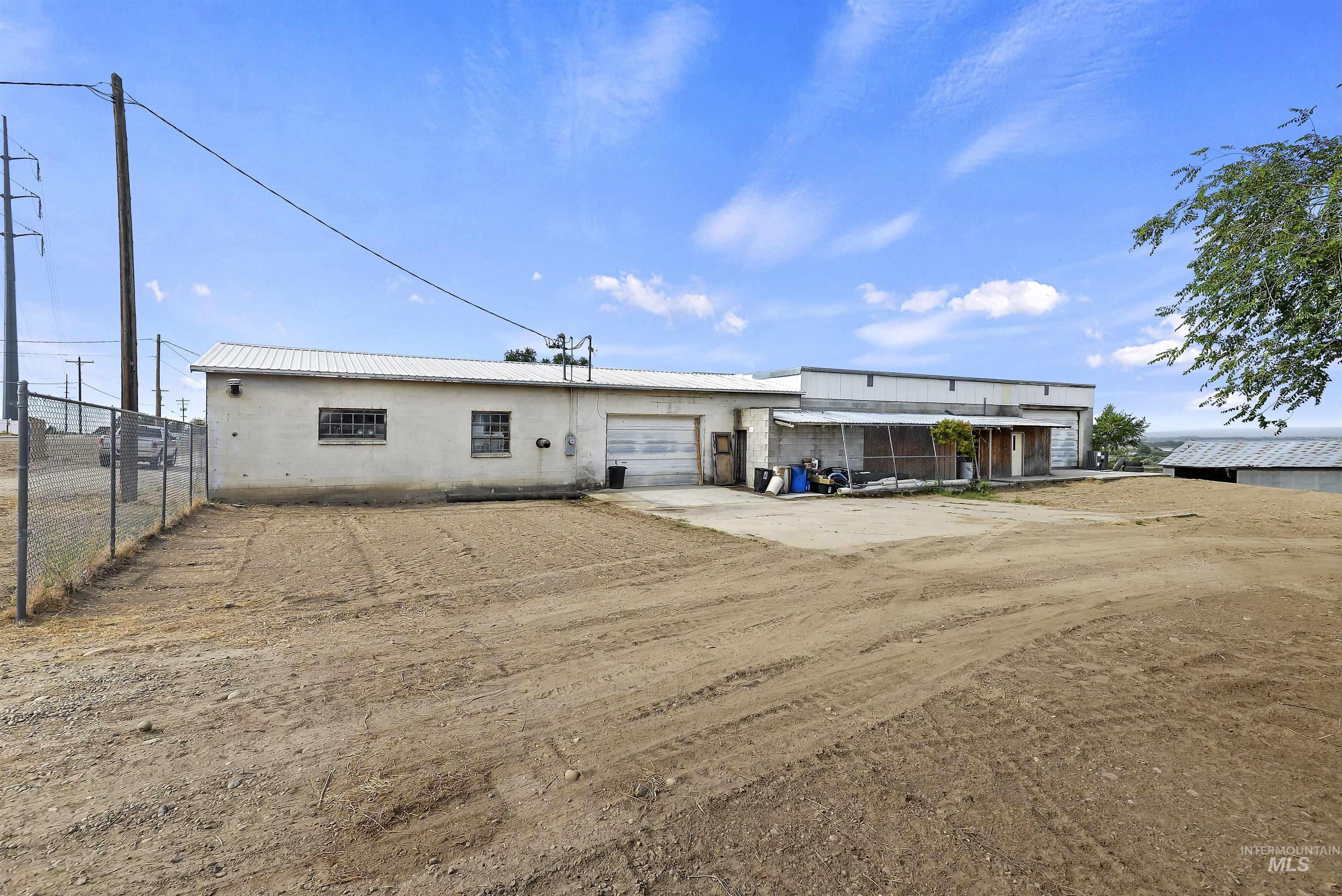 22553 Old Highway 30