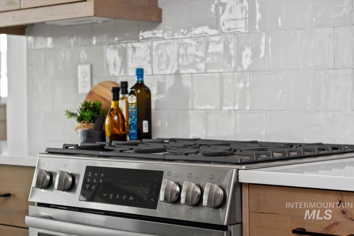 11213 W Heliopsis Dr