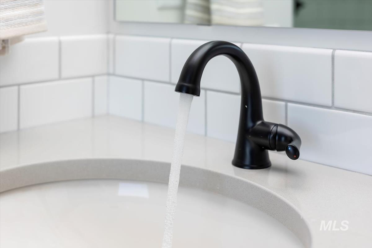 11213 W Heliopsis Dr