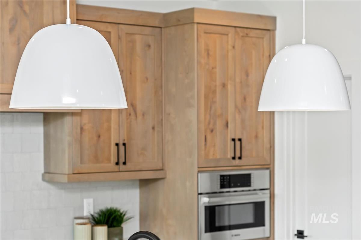 11213 W Heliopsis Dr