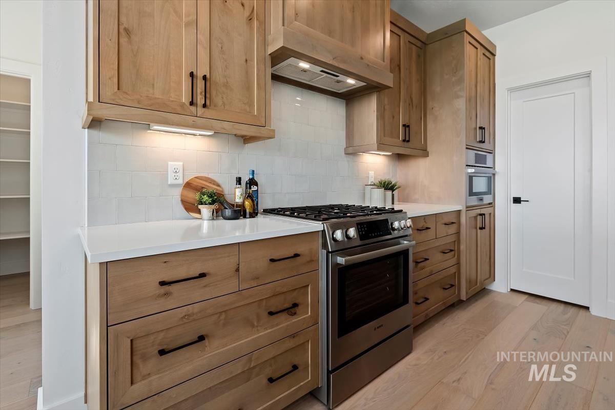 11213 W Heliopsis Dr