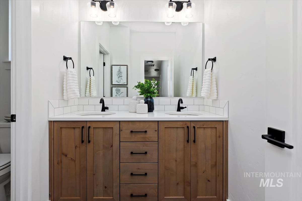 11213 W Heliopsis Dr