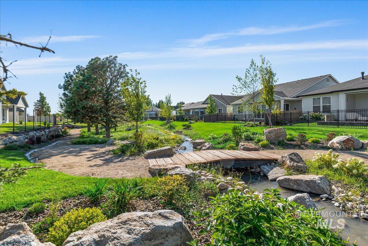 11213 W Heliopsis Dr