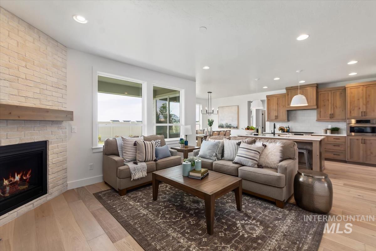 11213 W Heliopsis Dr