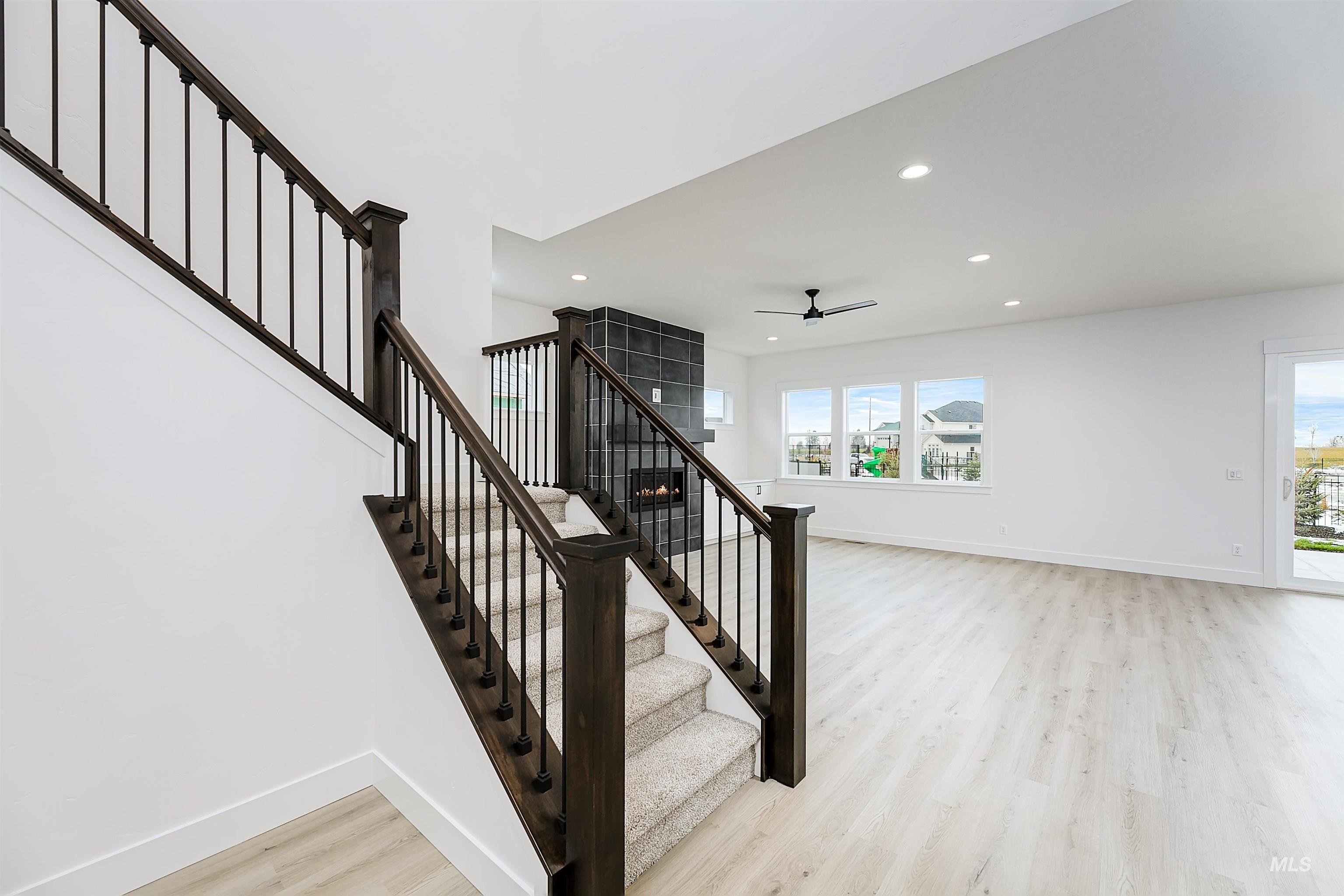 5608 W Polecat Dr