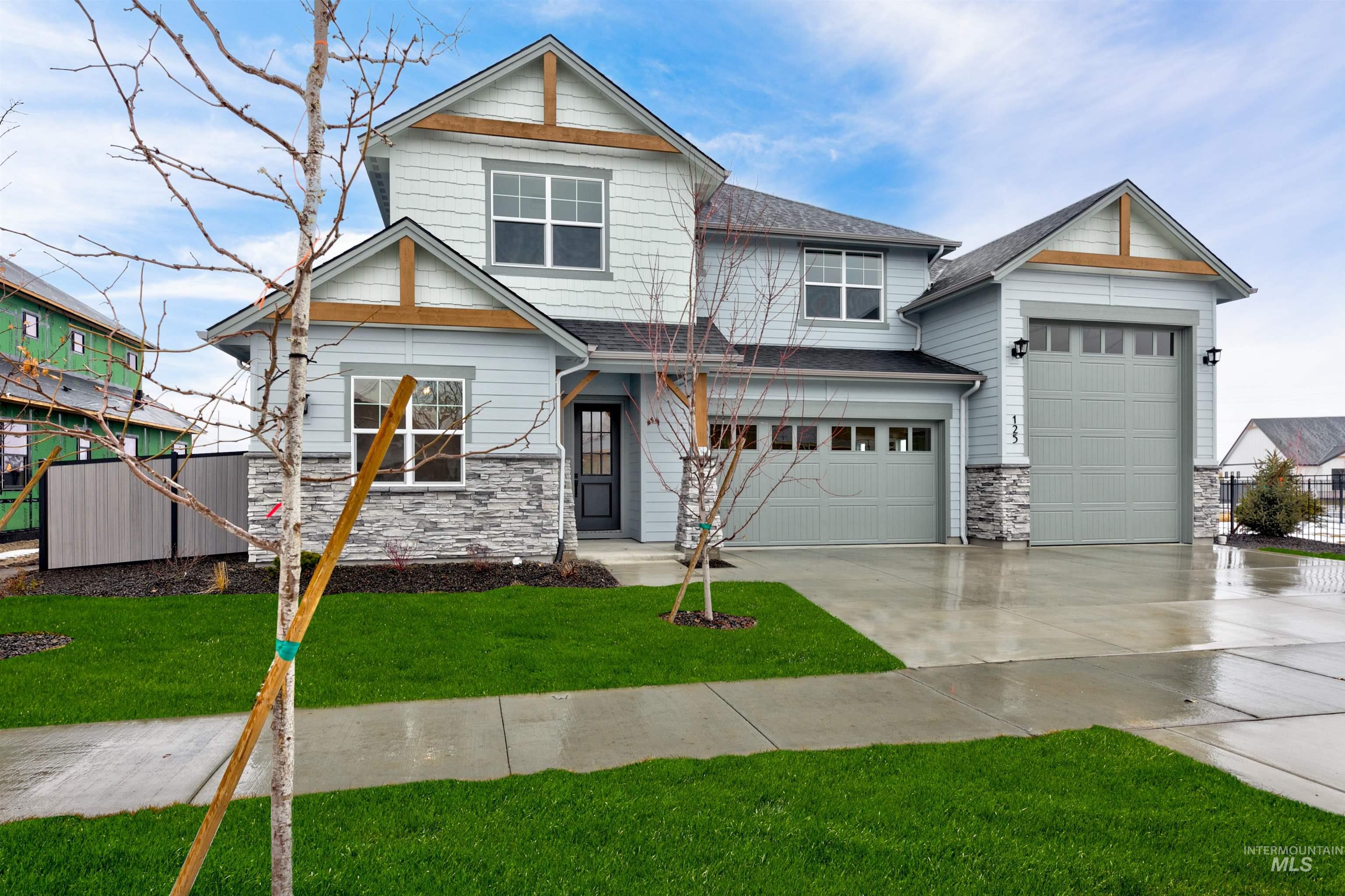 125 S Eagles Roost Way