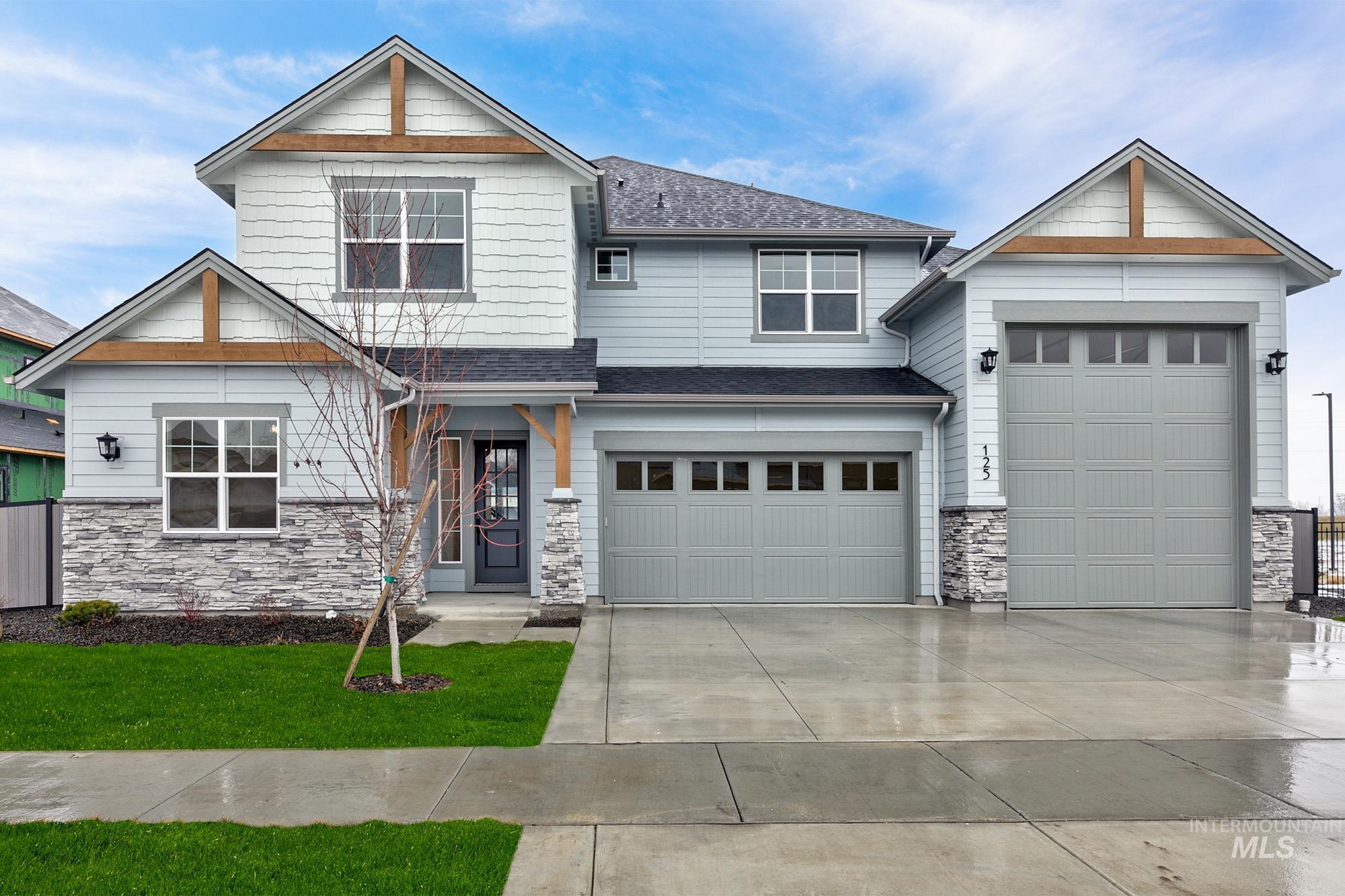 125 S Eagles Roost Way