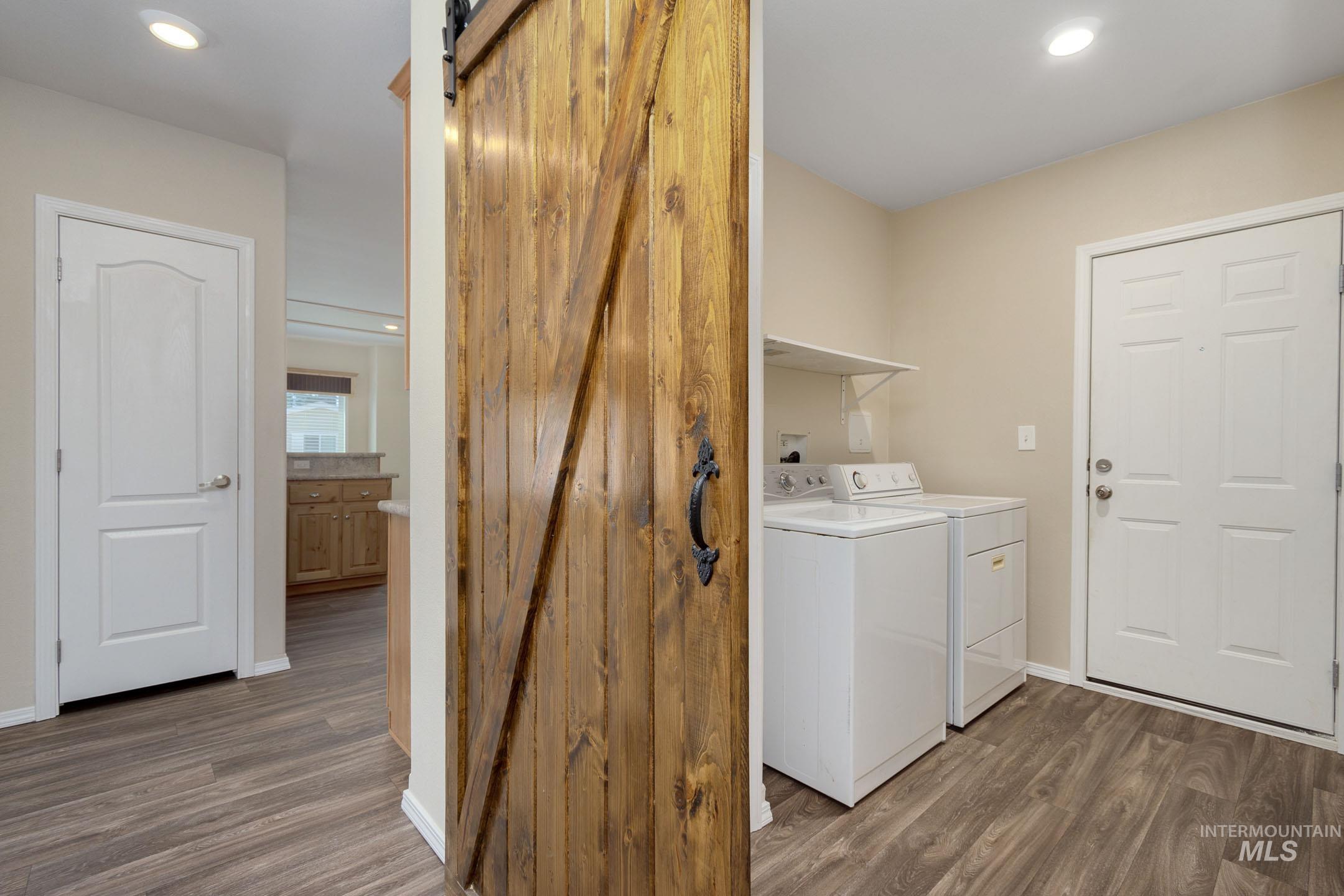 2401 S Owyhee St Unit: 8