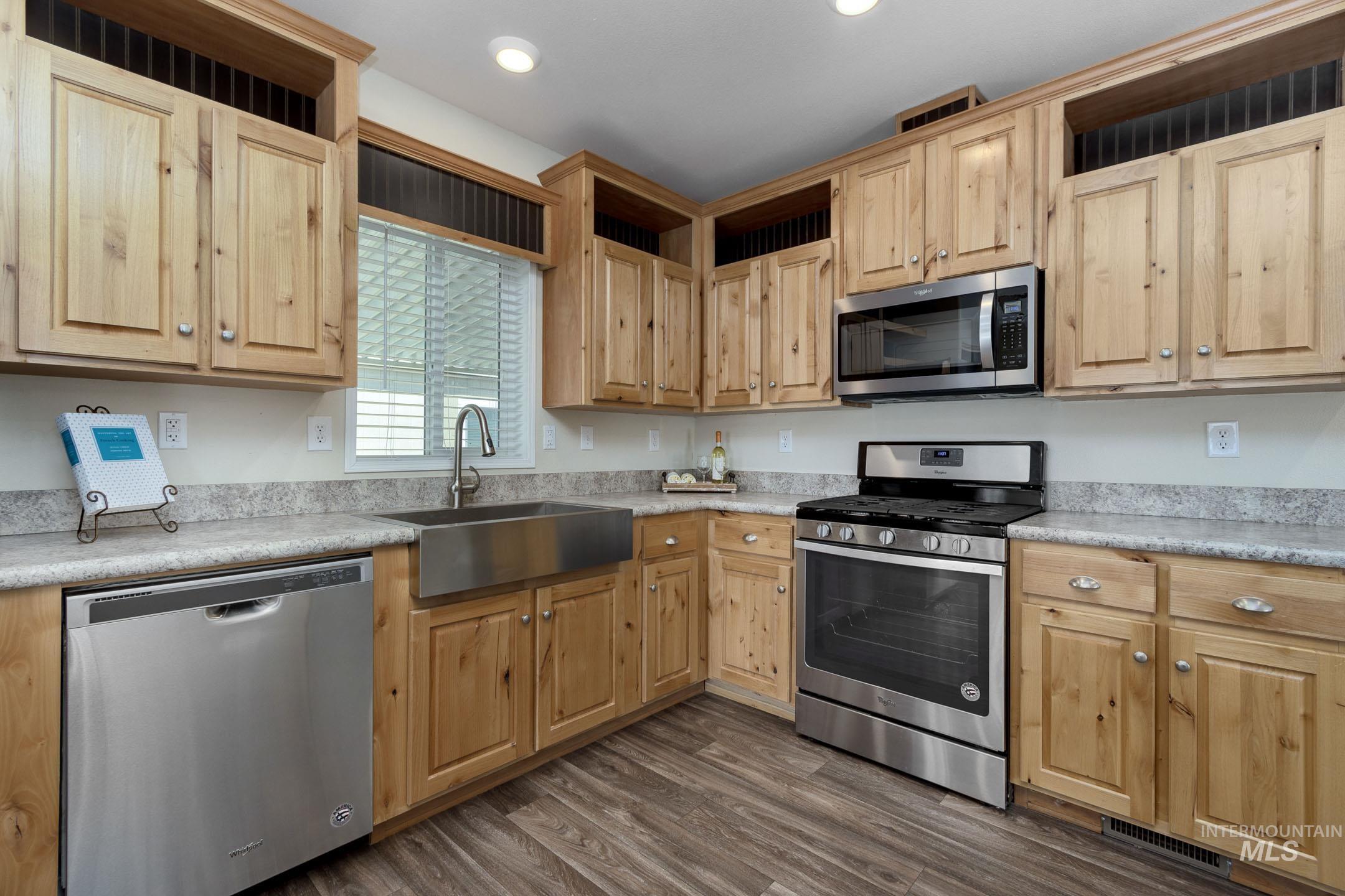 2401 S Owyhee St Unit: 8