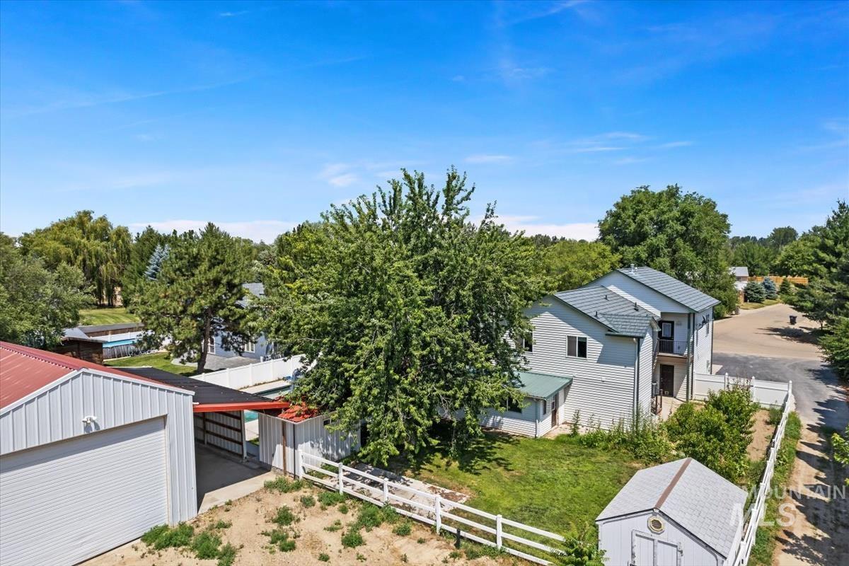 22843 W Buskirk Drive