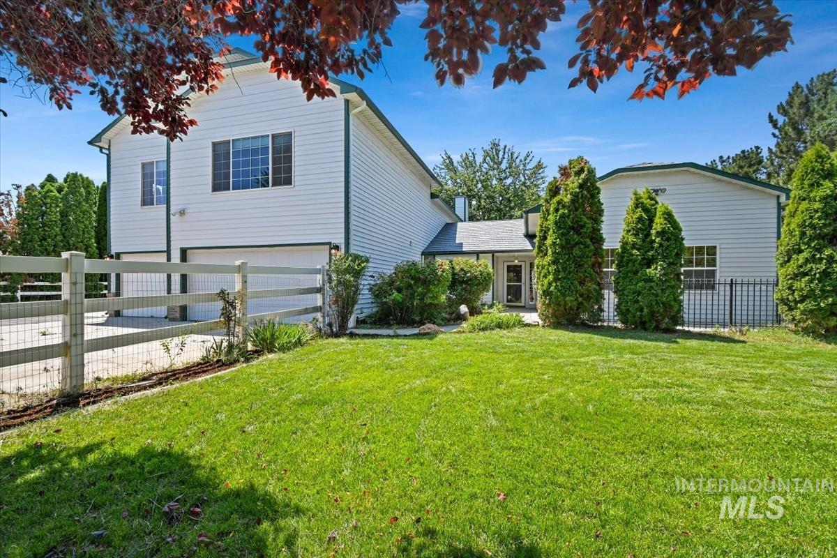 22843 W Buskirk Drive