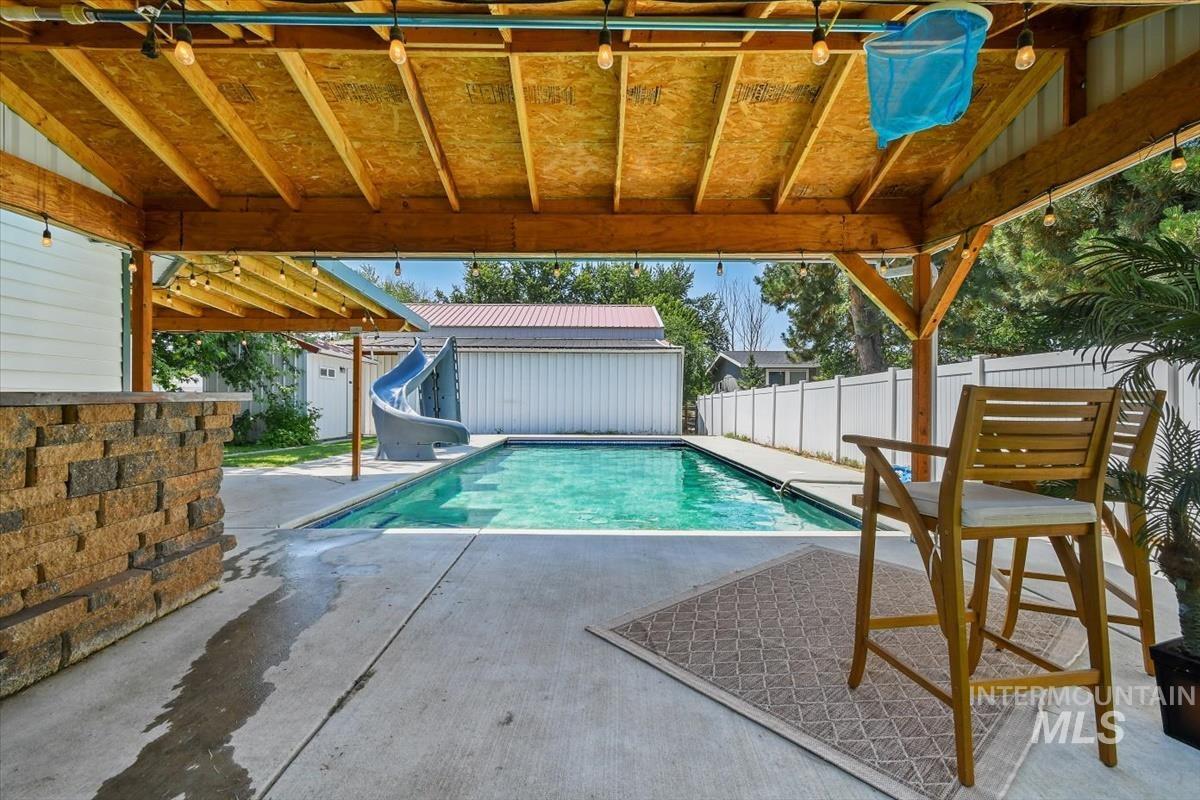 22843 W Buskirk Drive